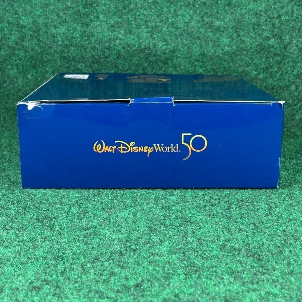 Walt‎ Disney World 50th Anniversary Fab 50 Gold Magic Kingdom Ornaments Mickey - Picture 5 of 13